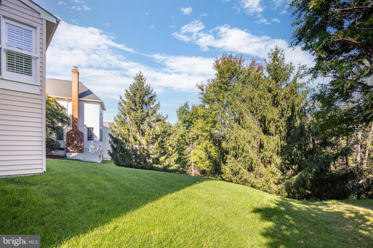 19685 STANFORD HALL PL, ASHBURN, Virginia 20147, 5 Bedrooms Bedrooms, ,4 BathroomsBathrooms,Residential,For sale,19685 STANFORD HALL PL,VALO2108500 MLS # VALO2108500