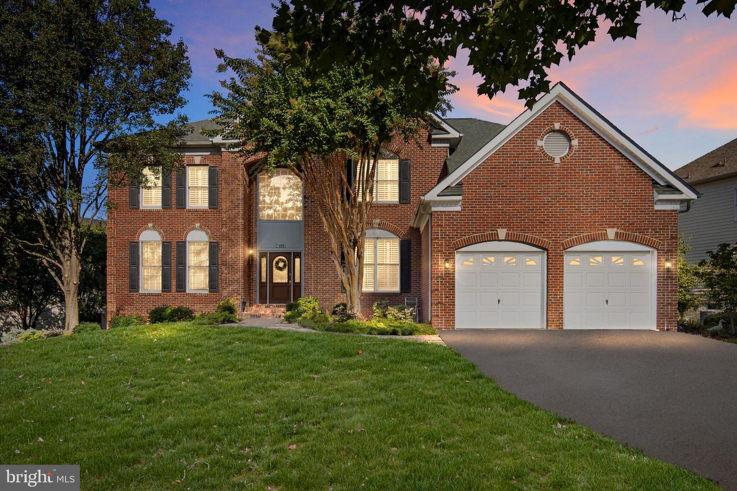 19685 STANFORD HALL PL, ASHBURN, Virginia 20147, 5 Bedrooms Bedrooms, ,4 BathroomsBathrooms,Residential,For sale,19685 STANFORD HALL PL,VALO2108500 MLS # VALO2108500