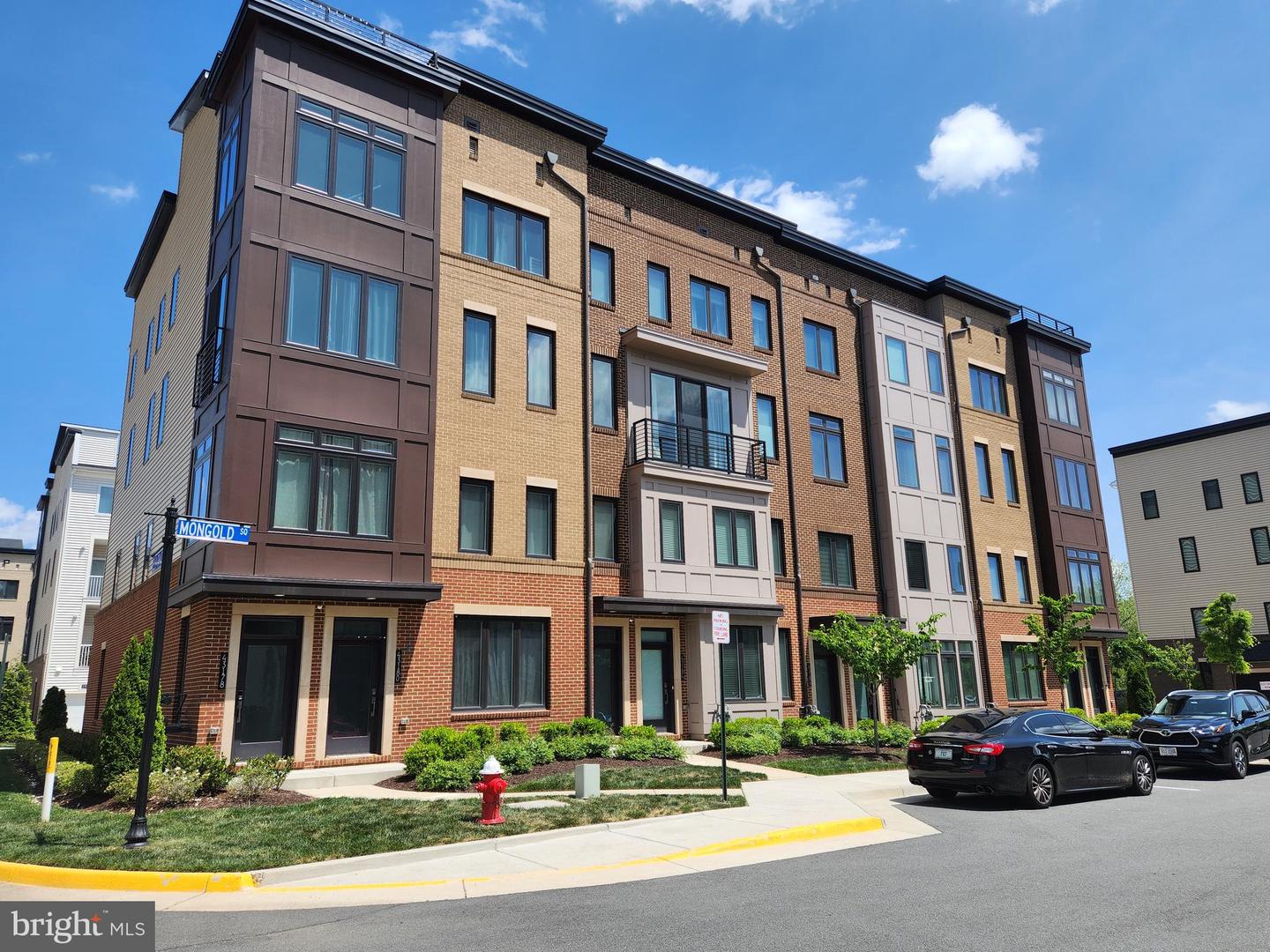 43186 MONGOLD SQ, ASHBURN, Virginia 20148, 3 Bedrooms Bedrooms, ,2 BathroomsBathrooms,Residential,For sale,43186 MONGOLD SQ,VALO2108574 MLS # VALO2108574