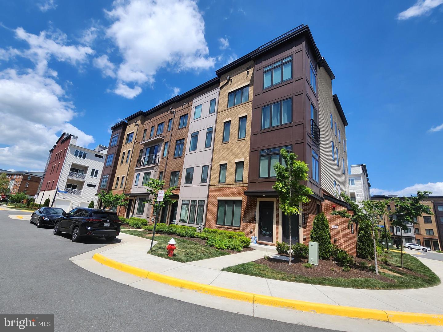 43186 MONGOLD SQ, ASHBURN, Virginia 20148, 3 Bedrooms Bedrooms, ,2 BathroomsBathrooms,Residential,For sale,43186 MONGOLD SQ,VALO2108574 MLS # VALO2108574