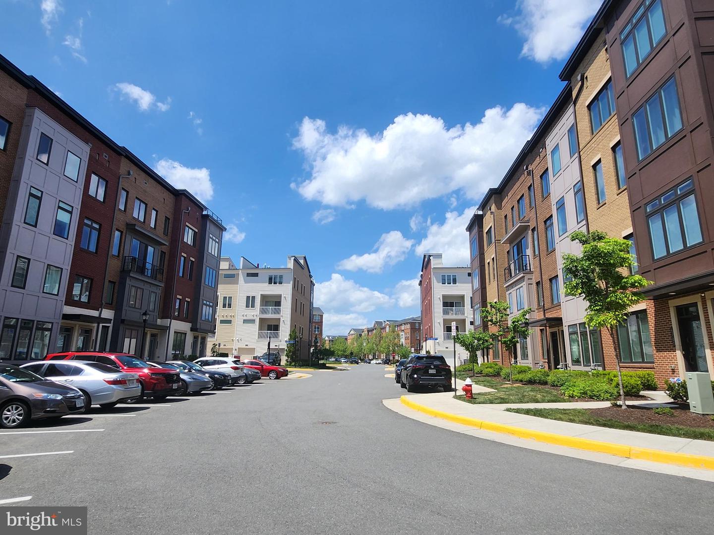 43186 MONGOLD SQ, ASHBURN, Virginia 20148, 3 Bedrooms Bedrooms, ,2 BathroomsBathrooms,Residential,For sale,43186 MONGOLD SQ,VALO2108574 MLS # VALO2108574