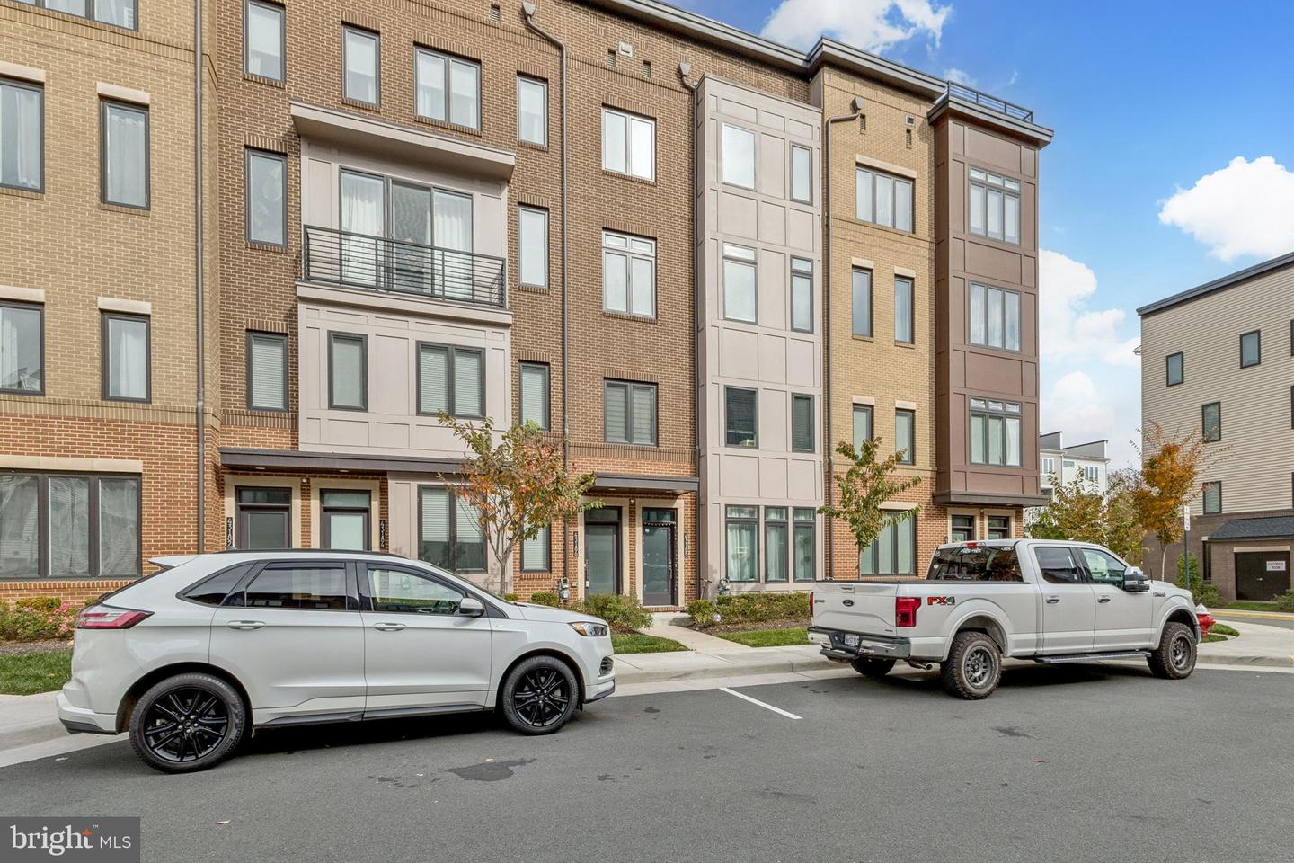 43186 MONGOLD SQ, ASHBURN, Virginia 20148, 3 Bedrooms Bedrooms, ,2 BathroomsBathrooms,Residential,For sale,43186 MONGOLD SQ,VALO2108574 MLS # VALO2108574 43186 MONGOLD SQ, ASHBURN, Virginia 20148, 3 Bedrooms Bedrooms, ,2 BathroomsBathrooms,Residential,For sale,43186 MONGOLD SQ,VALO2108574 MLS # VALO2108574