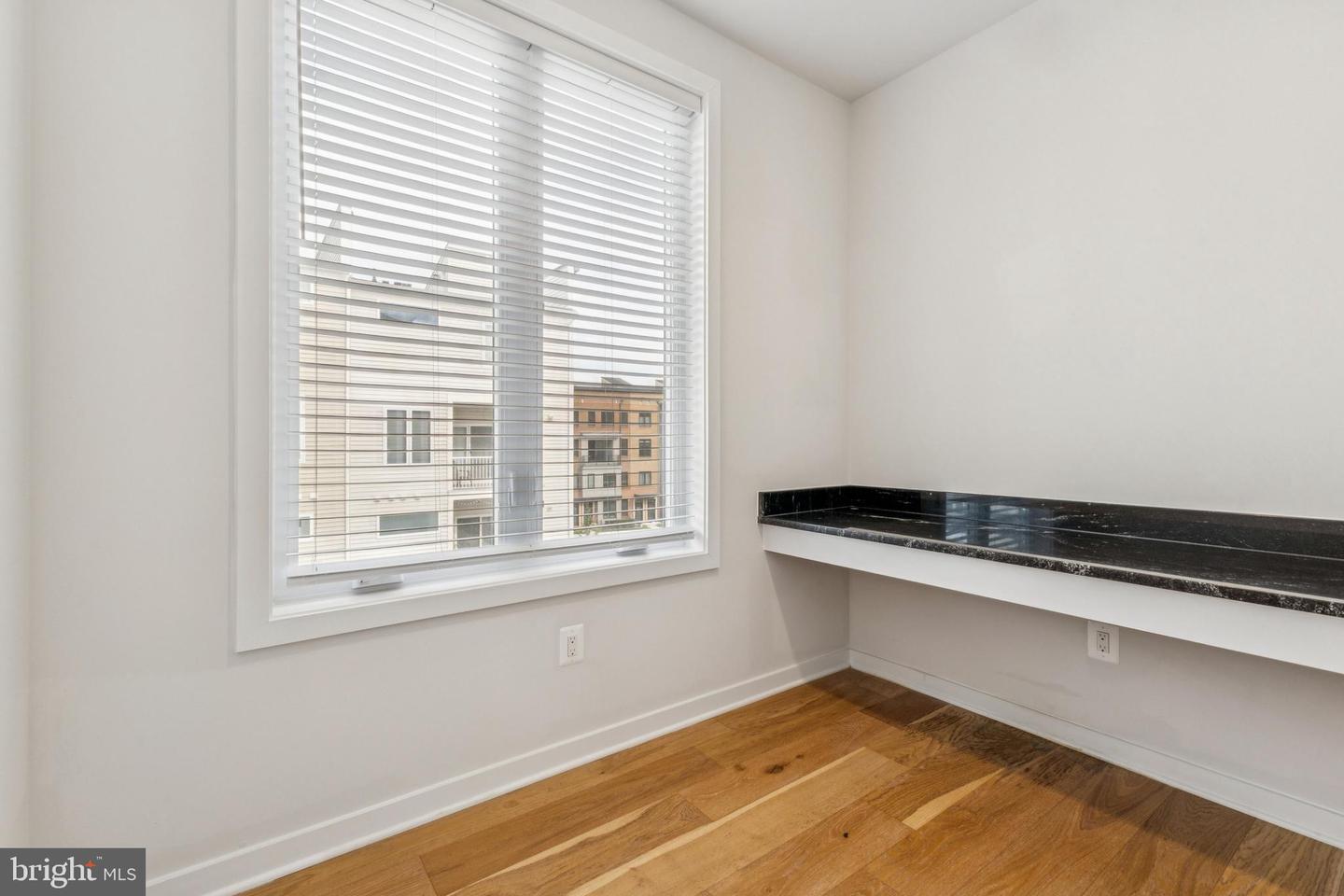 43186 MONGOLD SQ, ASHBURN, Virginia 20148, 3 Bedrooms Bedrooms, ,2 BathroomsBathrooms,Residential,For sale,43186 MONGOLD SQ,VALO2108574 MLS # VALO2108574 43186 MONGOLD SQ, ASHBURN, Virginia 20148, 3 Bedrooms Bedrooms, ,2 BathroomsBathrooms,Residential,For sale,43186 MONGOLD SQ,VALO2108574 MLS # VALO2108574