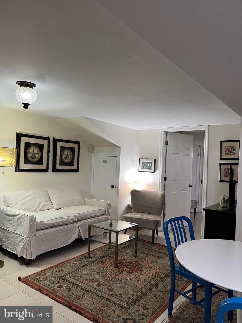 811 MASSACHUSETTS AVE NE, WASHINGTON, District Of Columbia 20002, 5 Bedrooms Bedrooms, ,4 BathroomsBathrooms,Residential,For sale,811 MASSACHUSETTS AVE NE,DCDC2226548 MLS # DCDC2226548 811 MASSACHUSETTS AVE NE, WASHINGTON, District Of Columbia 20002, 5 Bedrooms Bedrooms, ,4 BathroomsBathrooms,Residential,For sale,811 MASSACHUSETTS AVE NE,DCDC2226548 MLS # DCDC2226548