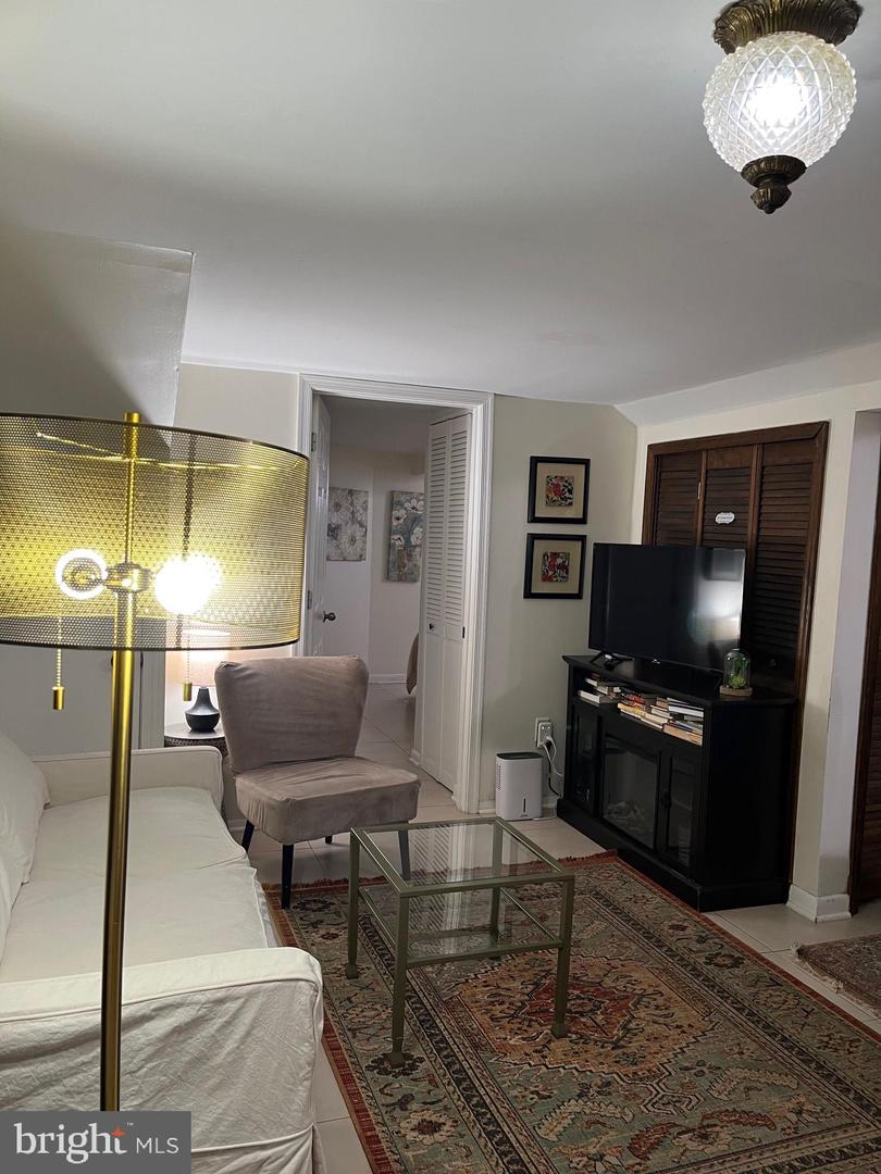 811 MASSACHUSETTS AVE NE, WASHINGTON, District Of Columbia 20002, 5 Bedrooms Bedrooms, ,4 BathroomsBathrooms,Residential,For sale,811 MASSACHUSETTS AVE NE,DCDC2226548 MLS # DCDC2226548 811 MASSACHUSETTS AVE NE, WASHINGTON, District Of Columbia 20002, 5 Bedrooms Bedrooms, ,4 BathroomsBathrooms,Residential,For sale,811 MASSACHUSETTS AVE NE,DCDC2226548 MLS # DCDC2226548