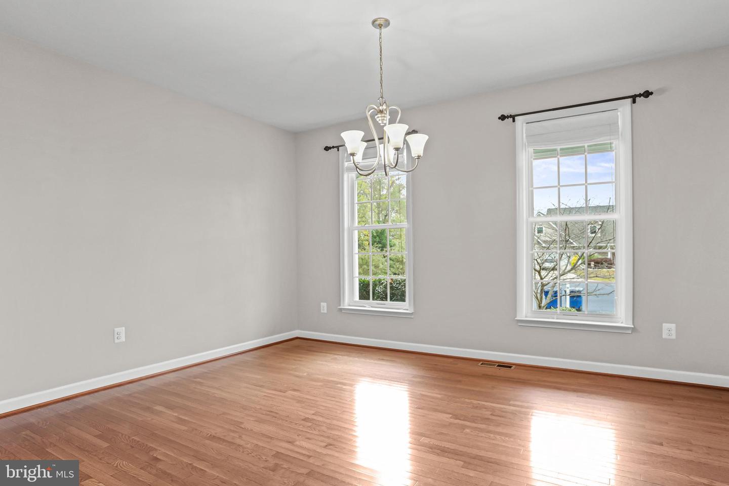 6316 VISTA CT, KING GEORGE, Virginia 22485, 3 Bedrooms Bedrooms, ,3 BathroomsBathrooms,Residential,For sale,6316 VISTA CT,VAKG2007136 MLS # VAKG2007136