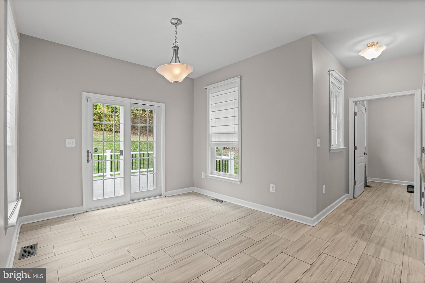 6316 VISTA CT, KING GEORGE, Virginia 22485, 3 Bedrooms Bedrooms, ,3 BathroomsBathrooms,Residential,For sale,6316 VISTA CT,VAKG2007136 MLS # VAKG2007136