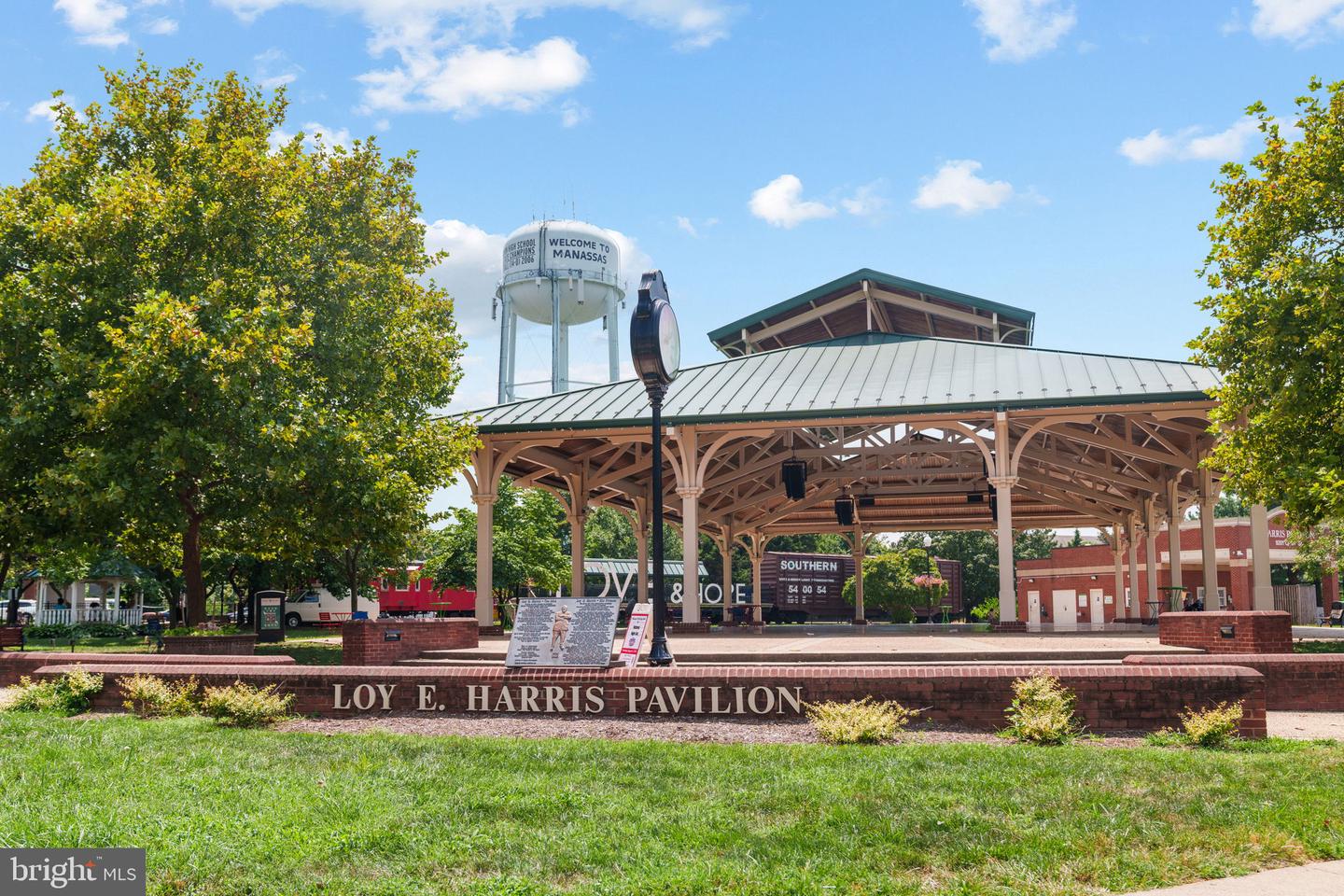 9006 PHITA LN, MANASSAS PARK, Virginia 20111, 4 Bedrooms Bedrooms, 8 Rooms Rooms,3 BathroomsBathrooms,Residential,For sale,9006 PHITA LN,VAMP2003390 MLS # VAMP2003390