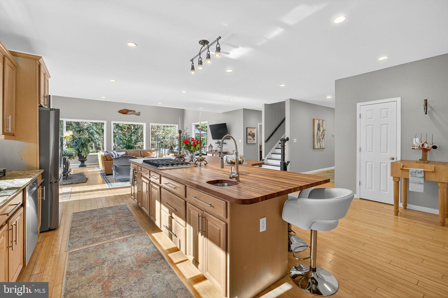 700 BATTLE MOUNTAIN RD, AMISSVILLE, Virginia 20106, 4 Bedrooms Bedrooms, ,2 BathroomsBathrooms,Residential,For sale,700 BATTLE MOUNTAIN RD,VARP2002338 MLS # VARP2002338 700 BATTLE MOUNTAIN RD, AMISSVILLE, Virginia 20106, 4 Bedrooms Bedrooms, ,2 BathroomsBathrooms,Residential,For sale,700 BATTLE MOUNTAIN RD,VARP2002338 MLS # VARP2002338