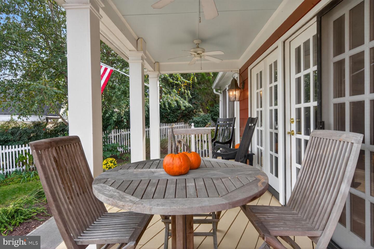 6039 EDGEWOOD TER, ALEXANDRIA, Virginia 22307, 3 Bedrooms Bedrooms, ,3 BathroomsBathrooms,Residential,For sale,6039 EDGEWOOD TER,VAFX2276228 MLS # VAFX2276228