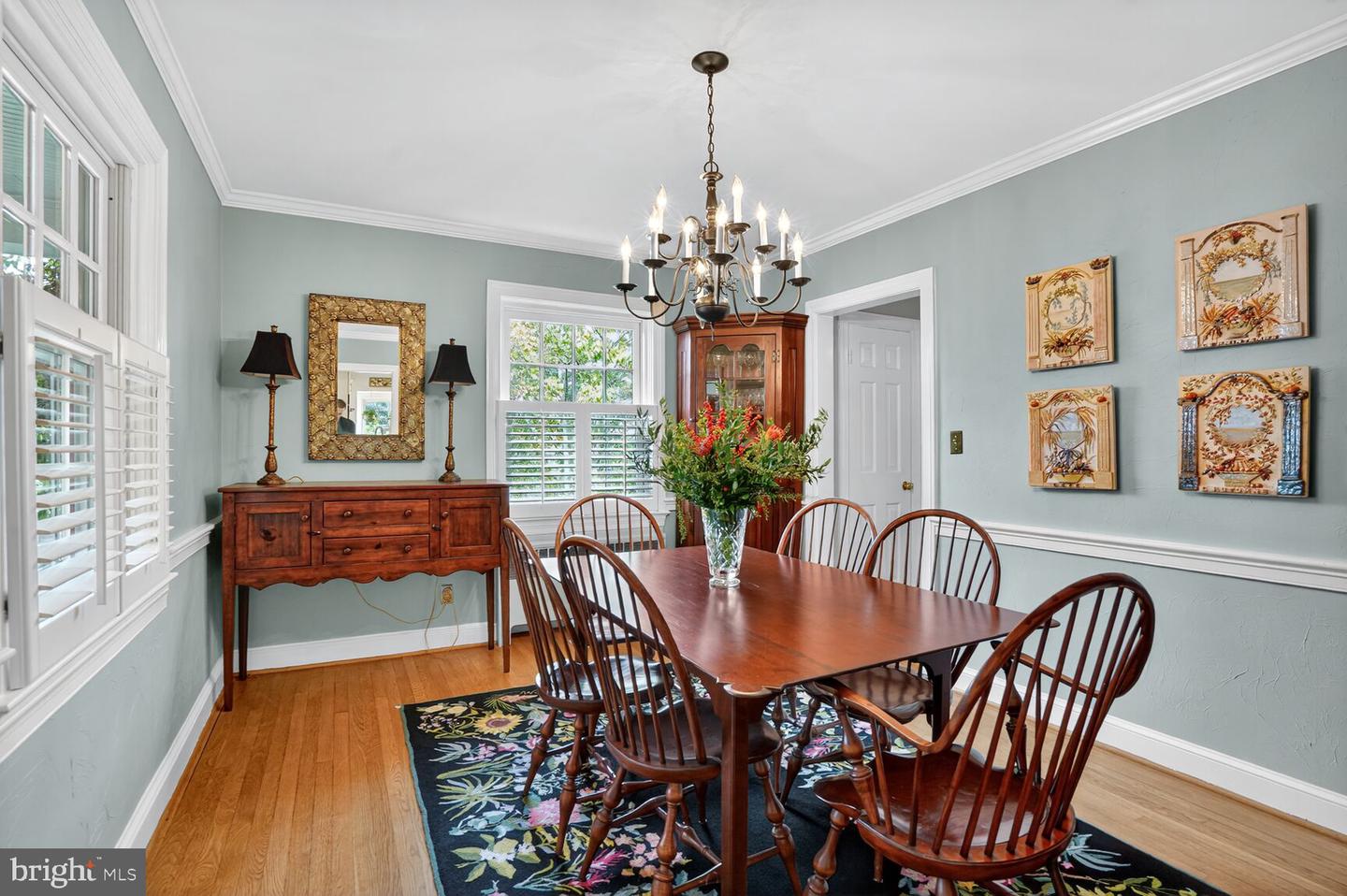 6039 EDGEWOOD TER, ALEXANDRIA, Virginia 22307, 3 Bedrooms Bedrooms, ,3 BathroomsBathrooms,Residential,For sale,6039 EDGEWOOD TER,VAFX2276228 MLS # VAFX2276228