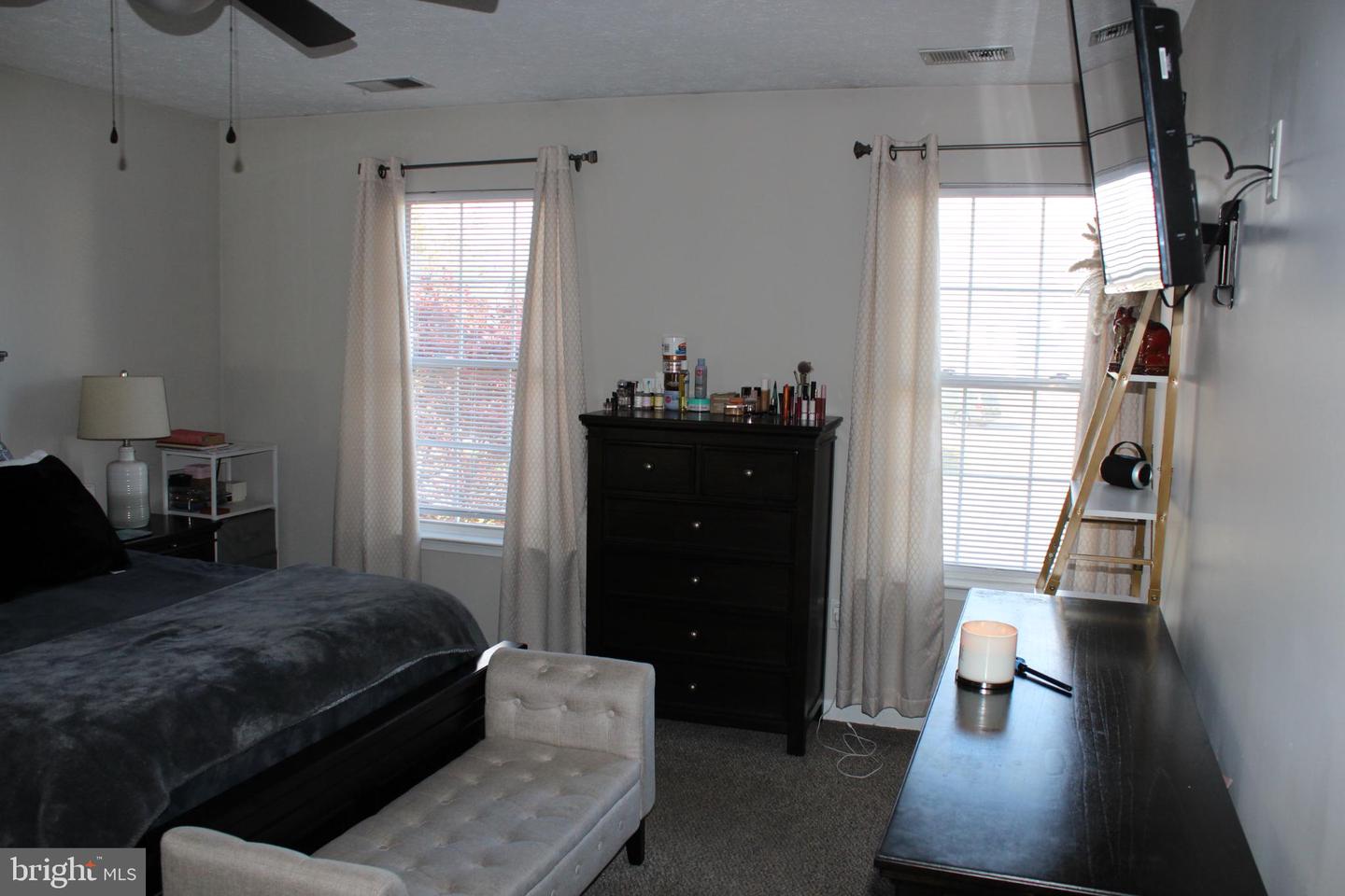 107 FANCY CT, STEPHENS CITY, Virginia 22655, 4 Bedrooms Bedrooms, 11 Rooms Rooms,2 BathroomsBathrooms,Residential,For sale,107 FANCY CT,VAFV2037700 MLS # VAFV2037700