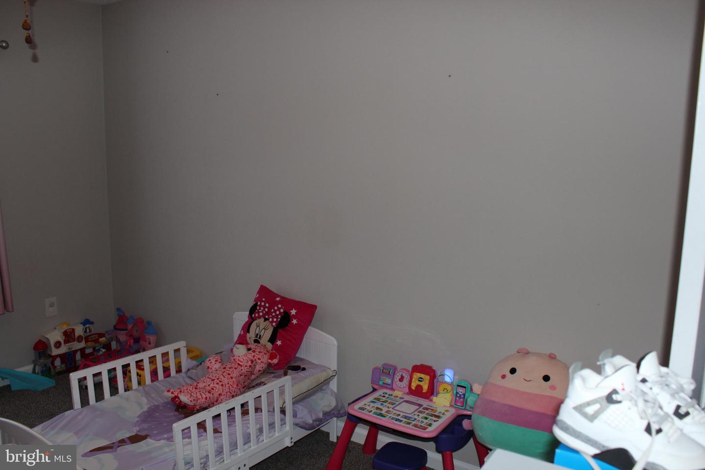 107 FANCY CT, STEPHENS CITY, Virginia 22655, 4 Bedrooms Bedrooms, 11 Rooms Rooms,2 BathroomsBathrooms,Residential,For sale,107 FANCY CT,VAFV2037700 MLS # VAFV2037700