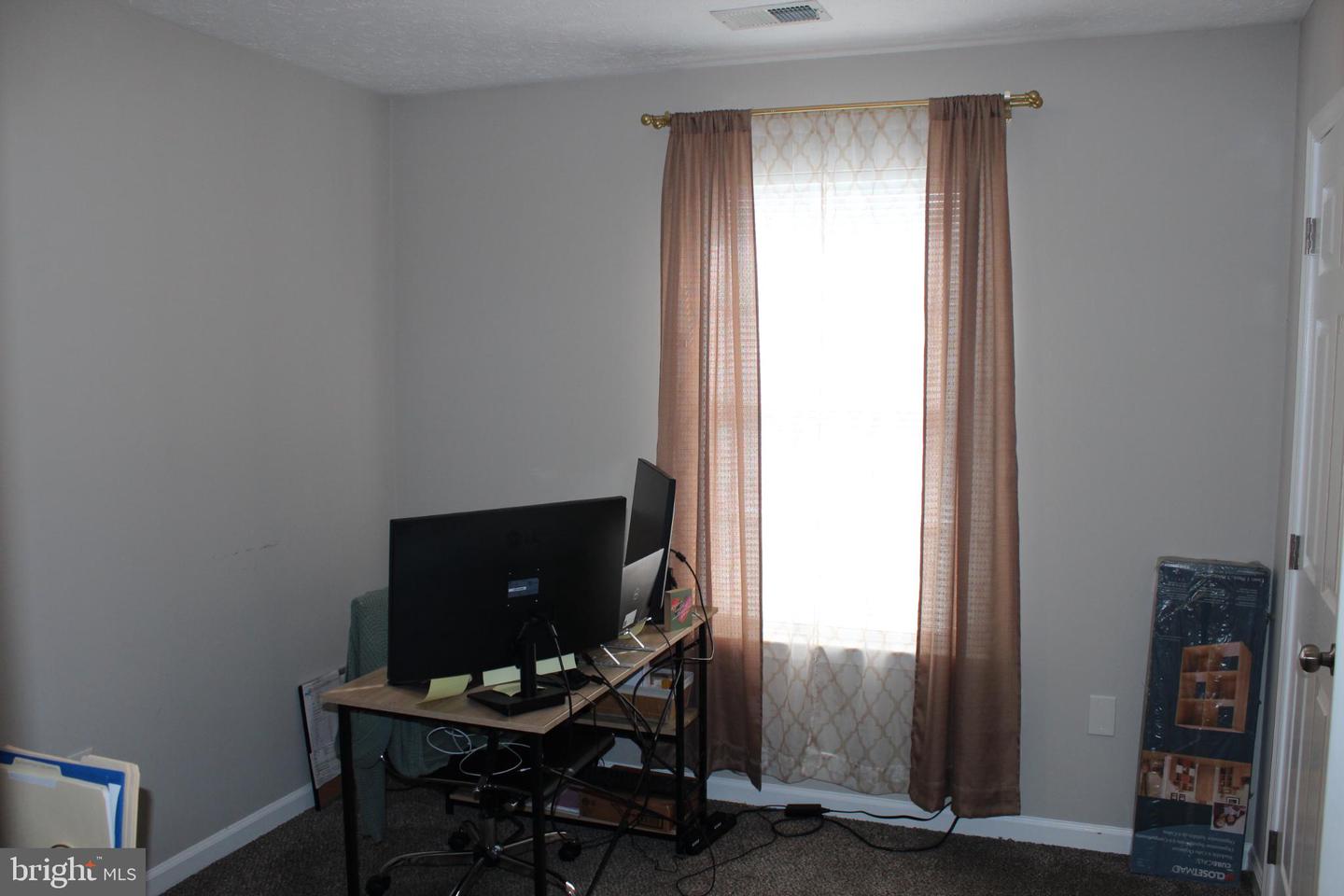 107 FANCY CT, STEPHENS CITY, Virginia 22655, 4 Bedrooms Bedrooms, 11 Rooms Rooms,2 BathroomsBathrooms,Residential,For sale,107 FANCY CT,VAFV2037700 MLS # VAFV2037700