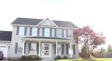 107 FANCY CT, STEPHENS CITY, Virginia 22655, 4 Bedrooms Bedrooms, 11 Rooms Rooms,2 BathroomsBathrooms,Residential,For sale,107 FANCY CT,VAFV2037700 MLS # VAFV2037700