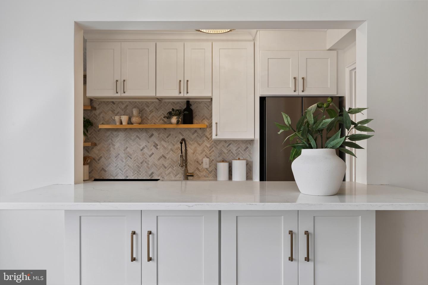 13 AUBURN CT #D, ALEXANDRIA, Virginia 22305, 2 Bedrooms Bedrooms, ,1 BathroomBathrooms,Residential,For sale,13 AUBURN CT #D,VAAX2051278 MLS # VAAX2051278 13 AUBURN CT #D, ALEXANDRIA, Virginia 22305, 2 Bedrooms Bedrooms, ,1 BathroomBathrooms,Residential,For sale,13 AUBURN CT #D,VAAX2051278 MLS # VAAX2051278