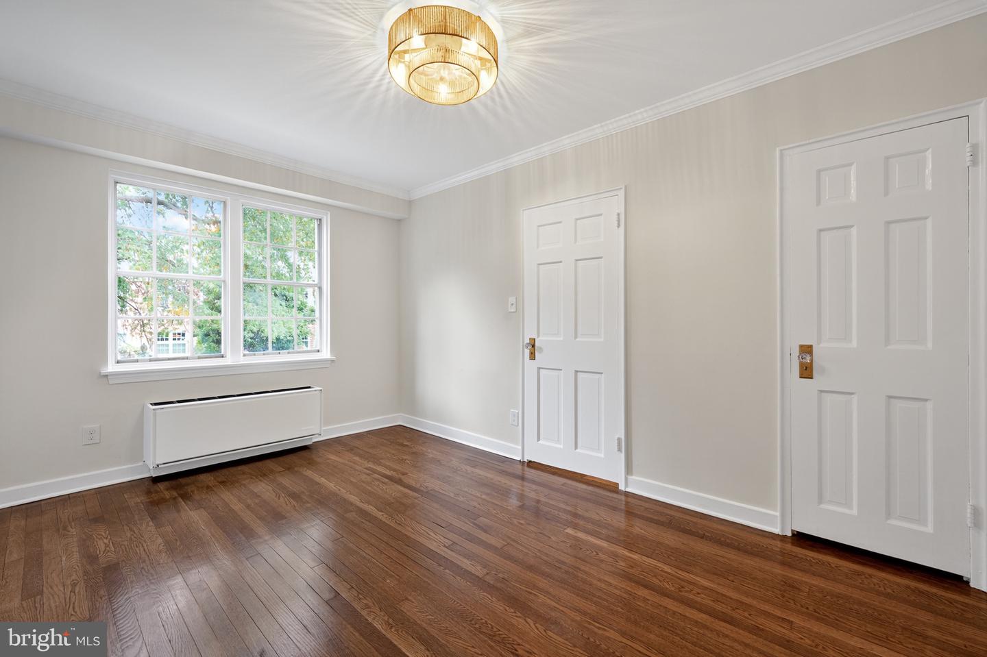 13 AUBURN CT #D, ALEXANDRIA, Virginia 22305, 2 Bedrooms Bedrooms, ,1 BathroomBathrooms,Residential,For sale,13 AUBURN CT #D,VAAX2051278 MLS # VAAX2051278 13 AUBURN CT #D, ALEXANDRIA, Virginia 22305, 2 Bedrooms Bedrooms, ,1 BathroomBathrooms,Residential,For sale,13 AUBURN CT #D,VAAX2051278 MLS # VAAX2051278