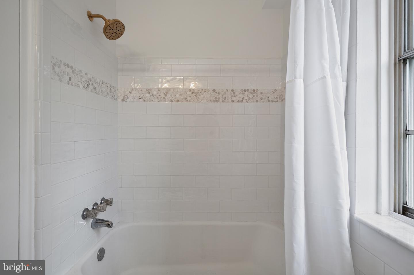 13 AUBURN CT #D, ALEXANDRIA, Virginia 22305, 2 Bedrooms Bedrooms, ,1 BathroomBathrooms,Residential,For sale,13 AUBURN CT #D,VAAX2051278 MLS # VAAX2051278 13 AUBURN CT #D, ALEXANDRIA, Virginia 22305, 2 Bedrooms Bedrooms, ,1 BathroomBathrooms,Residential,For sale,13 AUBURN CT #D,VAAX2051278 MLS # VAAX2051278
