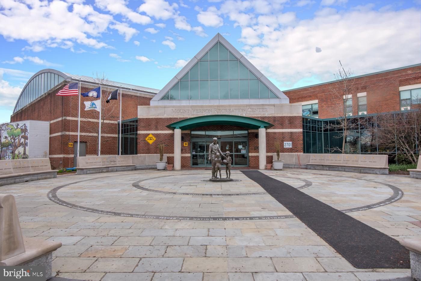 13 AUBURN CT #D, ALEXANDRIA, Virginia 22305, 2 Bedrooms Bedrooms, ,1 BathroomBathrooms,Residential,For sale,13 AUBURN CT #D,VAAX2051278 MLS # VAAX2051278 13 AUBURN CT #D, ALEXANDRIA, Virginia 22305, 2 Bedrooms Bedrooms, ,1 BathroomBathrooms,Residential,For sale,13 AUBURN CT #D,VAAX2051278 MLS # VAAX2051278