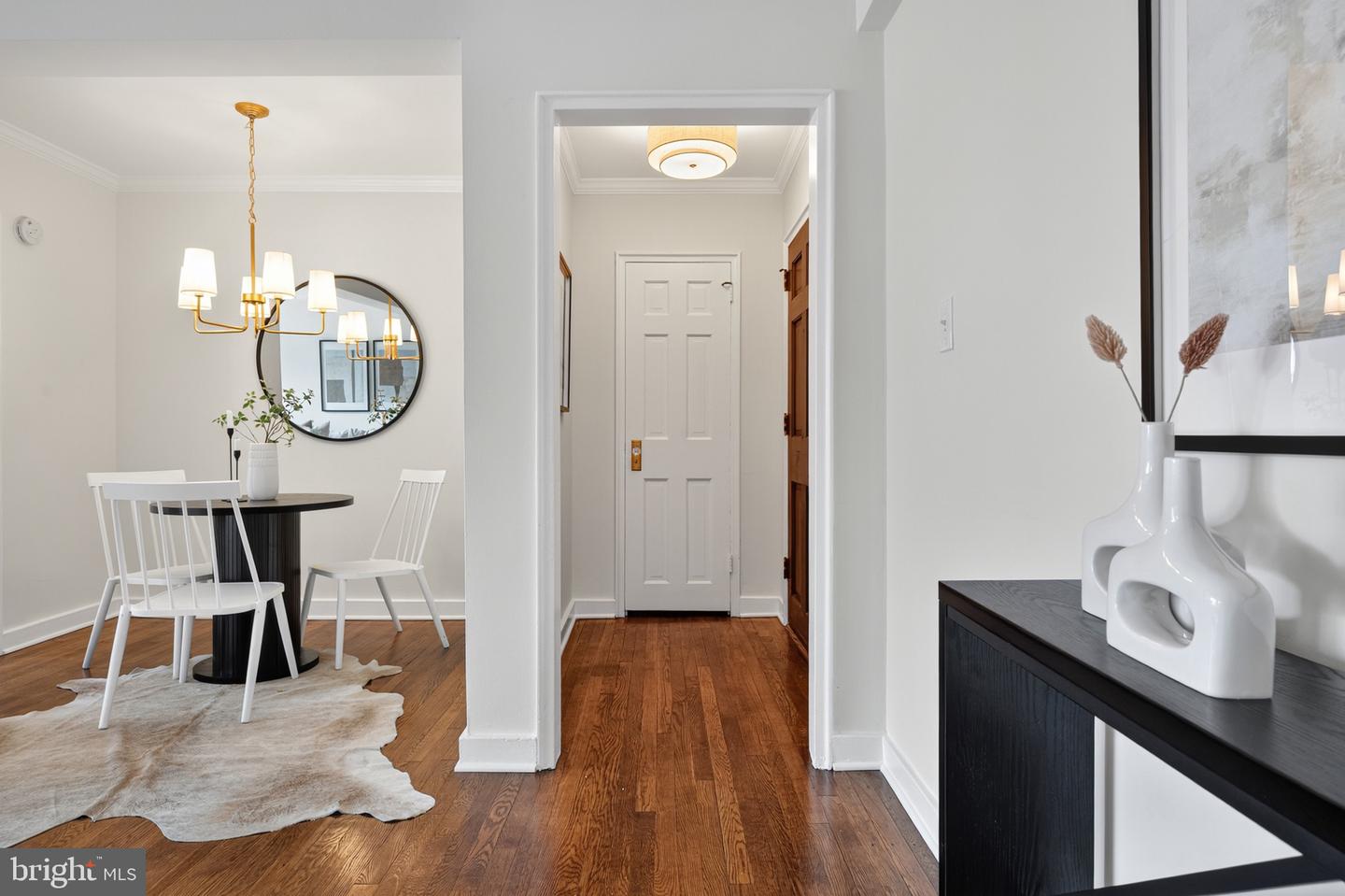 13 AUBURN CT #D, ALEXANDRIA, Virginia 22305, 2 Bedrooms Bedrooms, ,1 BathroomBathrooms,Residential,For sale,13 AUBURN CT #D,VAAX2051278 MLS # VAAX2051278 13 AUBURN CT #D, ALEXANDRIA, Virginia 22305, 2 Bedrooms Bedrooms, ,1 BathroomBathrooms,Residential,For sale,13 AUBURN CT #D,VAAX2051278 MLS # VAAX2051278