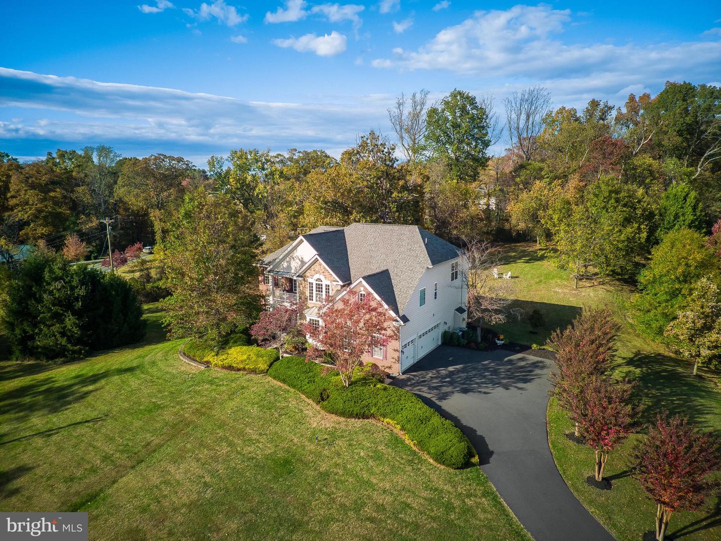 40390 ALDIE SPRINGS DR, ALDIE, Virginia 20105, 5 Bedrooms Bedrooms, ,4 BathroomsBathrooms,Residential,For sale,40390 ALDIE SPRINGS DR,VALO2110058 MLS # VALO2110058