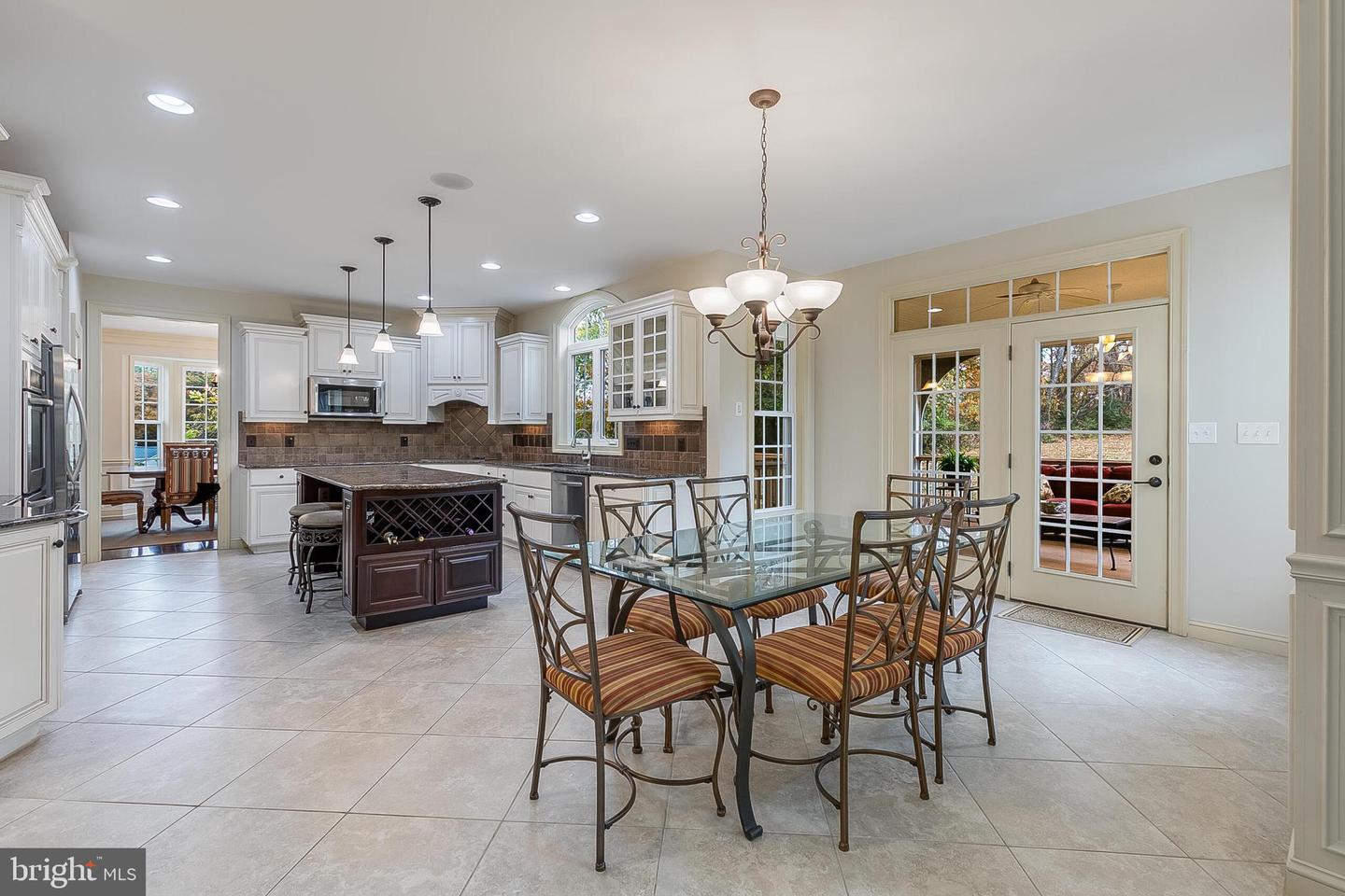 40390 ALDIE SPRINGS DR, ALDIE, Virginia 20105, 5 Bedrooms Bedrooms, ,4 BathroomsBathrooms,Residential,For sale,40390 ALDIE SPRINGS DR,VALO2110058 MLS # VALO2110058