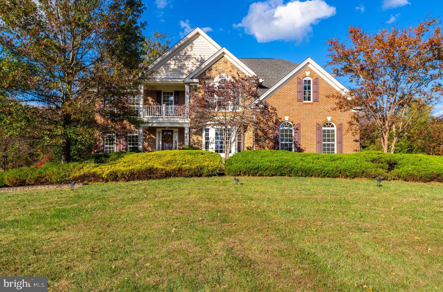 40390 ALDIE SPRINGS DR, ALDIE, Virginia 20105, 5 Bedrooms Bedrooms, ,4 BathroomsBathrooms,Residential,For sale,40390 ALDIE SPRINGS DR,VALO2110058 MLS # VALO2110058