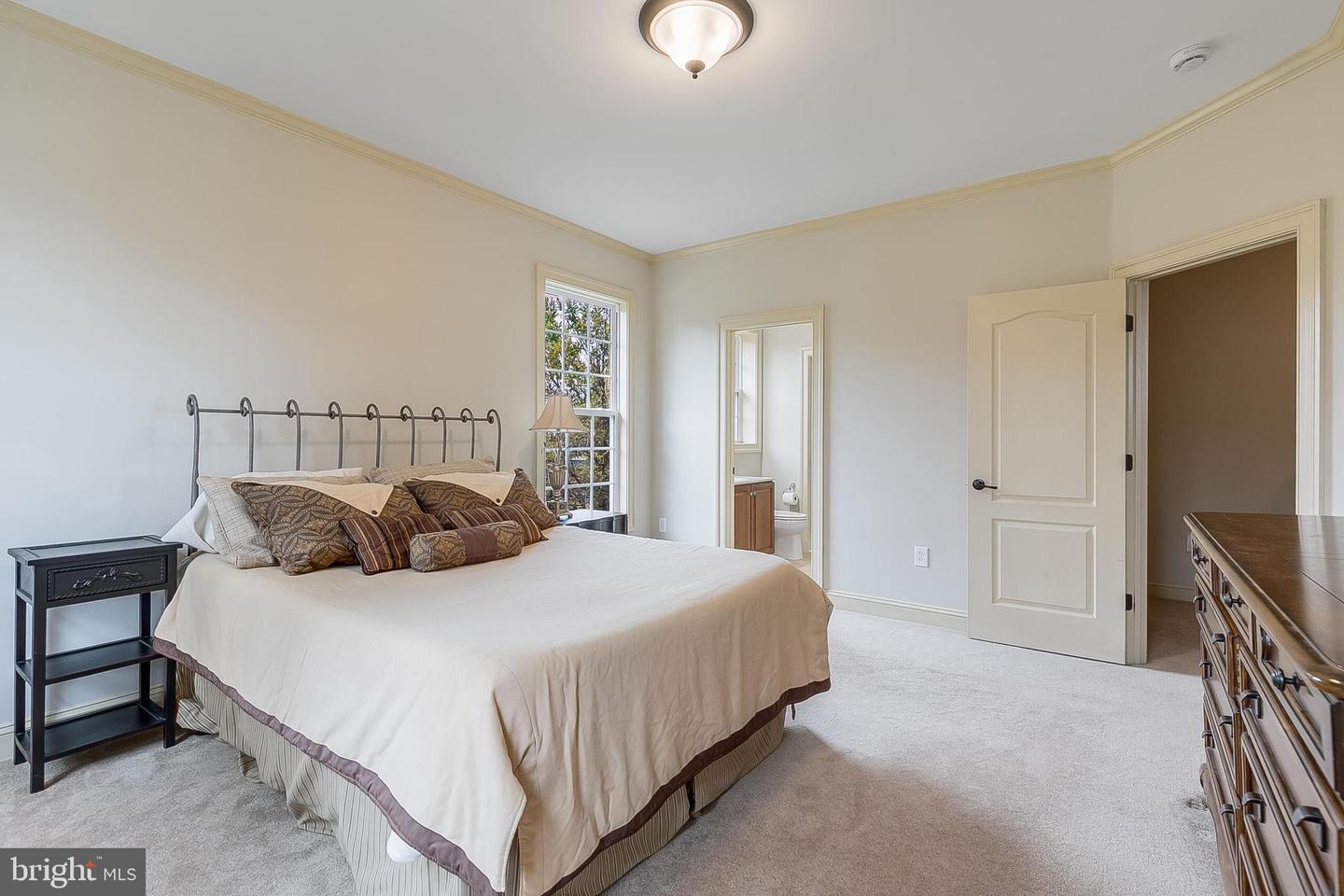 40390 ALDIE SPRINGS DR, ALDIE, Virginia 20105, 5 Bedrooms Bedrooms, ,4 BathroomsBathrooms,Residential,For sale,40390 ALDIE SPRINGS DR,VALO2110058 MLS # VALO2110058