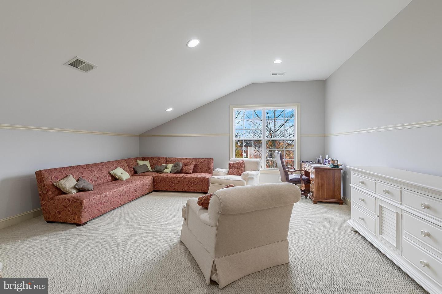 40390 ALDIE SPRINGS DR, ALDIE, Virginia 20105, 5 Bedrooms Bedrooms, ,4 BathroomsBathrooms,Residential,For sale,40390 ALDIE SPRINGS DR,VALO2110058 MLS # VALO2110058