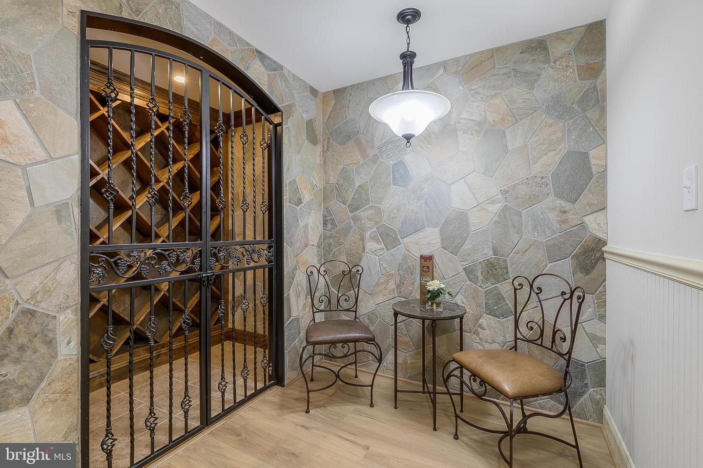 40390 ALDIE SPRINGS DR, ALDIE, Virginia 20105, 5 Bedrooms Bedrooms, ,4 BathroomsBathrooms,Residential,For sale,40390 ALDIE SPRINGS DR,VALO2110058 MLS # VALO2110058