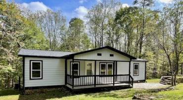 11 FLINT LAKE RD, STANARDSVILLE, Virginia 22973, 3 Bedrooms Bedrooms, ,2 BathroomsBathrooms,Residential,For sale,11 FLINT LAKE RD,670594 MLS # 670594