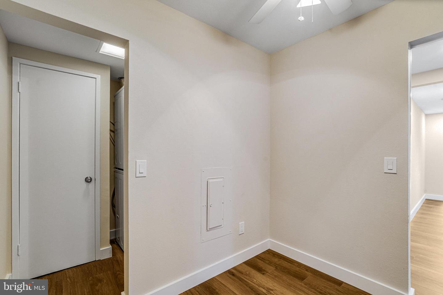 6101 EDSALL RD #312, ALEXANDRIA, Virginia 22304, 2 Bedrooms Bedrooms, ,2 BathroomsBathrooms,Residential,For sale,6101 EDSALL RD #312,VAAX2051348 MLS # VAAX2051348 6101 EDSALL RD #312, ALEXANDRIA, Virginia 22304, 2 Bedrooms Bedrooms, ,2 BathroomsBathrooms,Residential,For sale,6101 EDSALL RD #312,VAAX2051348 MLS # VAAX2051348