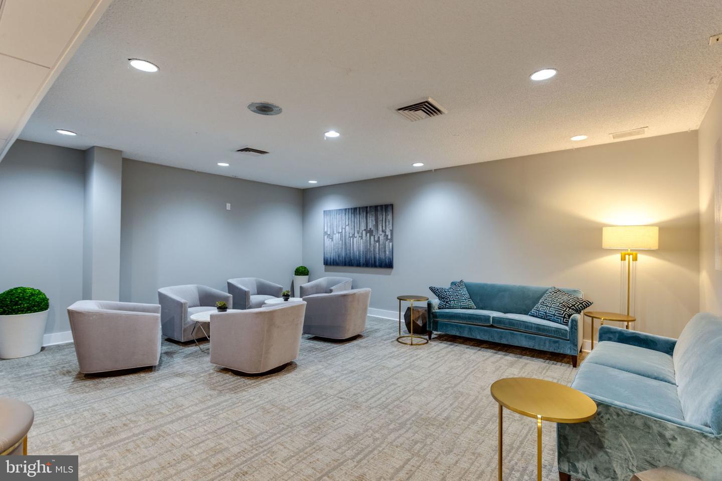 6101 EDSALL RD #312, ALEXANDRIA, Virginia 22304, 2 Bedrooms Bedrooms, ,2 BathroomsBathrooms,Residential,For sale,6101 EDSALL RD #312,VAAX2051348 MLS # VAAX2051348 6101 EDSALL RD #312, ALEXANDRIA, Virginia 22304, 2 Bedrooms Bedrooms, ,2 BathroomsBathrooms,Residential,For sale,6101 EDSALL RD #312,VAAX2051348 MLS # VAAX2051348