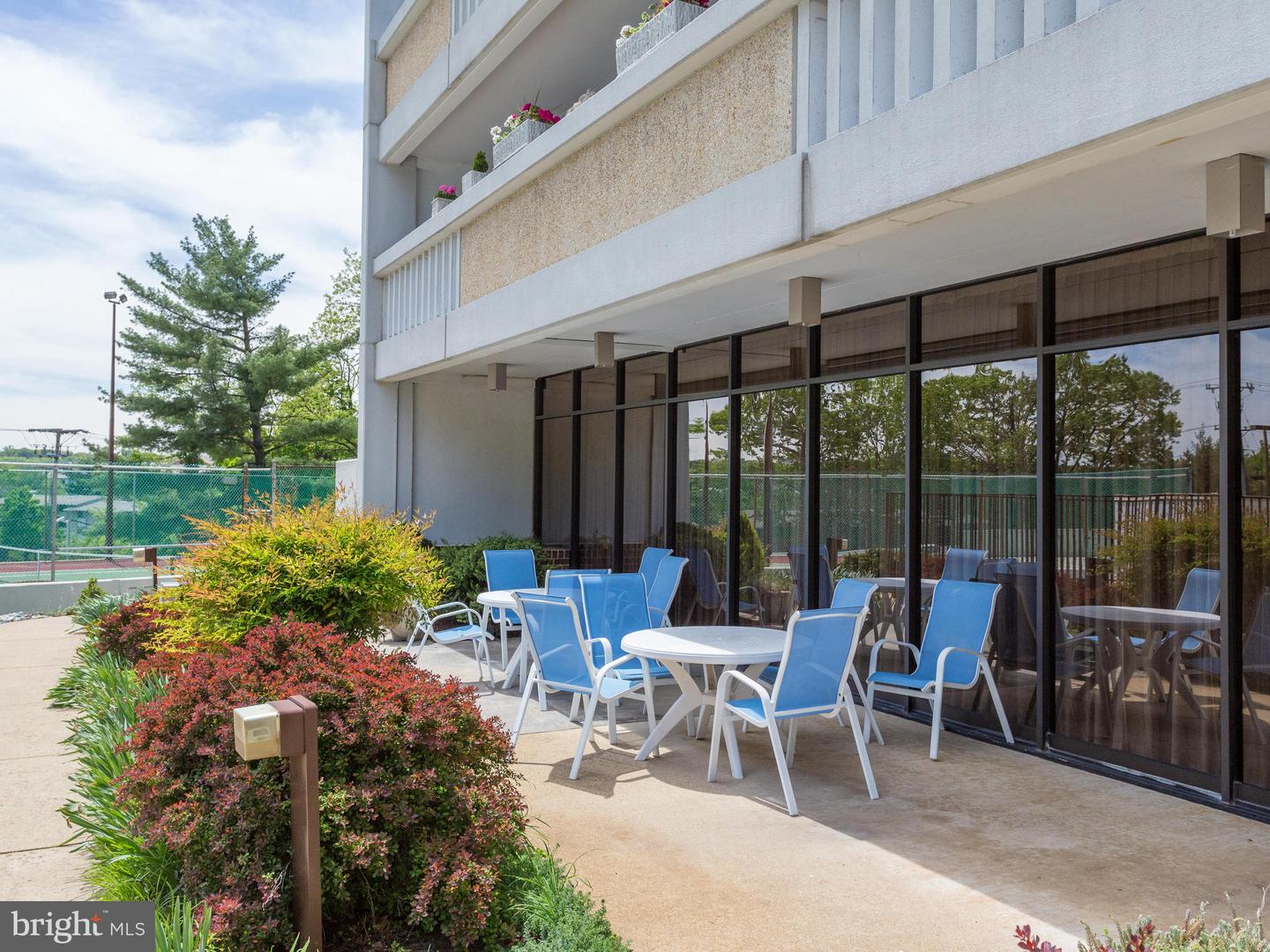 6101 EDSALL RD #312, ALEXANDRIA, Virginia 22304, 2 Bedrooms Bedrooms, ,2 BathroomsBathrooms,Residential,For sale,6101 EDSALL RD #312,VAAX2051348 MLS # VAAX2051348 6101 EDSALL RD #312, ALEXANDRIA, Virginia 22304, 2 Bedrooms Bedrooms, ,2 BathroomsBathrooms,Residential,For sale,6101 EDSALL RD #312,VAAX2051348 MLS # VAAX2051348