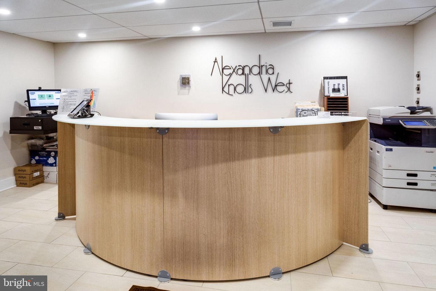 6101 EDSALL RD #312, ALEXANDRIA, Virginia 22304, 2 Bedrooms Bedrooms, ,2 BathroomsBathrooms,Residential,For sale,6101 EDSALL RD #312,VAAX2051348 MLS # VAAX2051348 6101 EDSALL RD #312, ALEXANDRIA, Virginia 22304, 2 Bedrooms Bedrooms, ,2 BathroomsBathrooms,Residential,For sale,6101 EDSALL RD #312,VAAX2051348 MLS # VAAX2051348