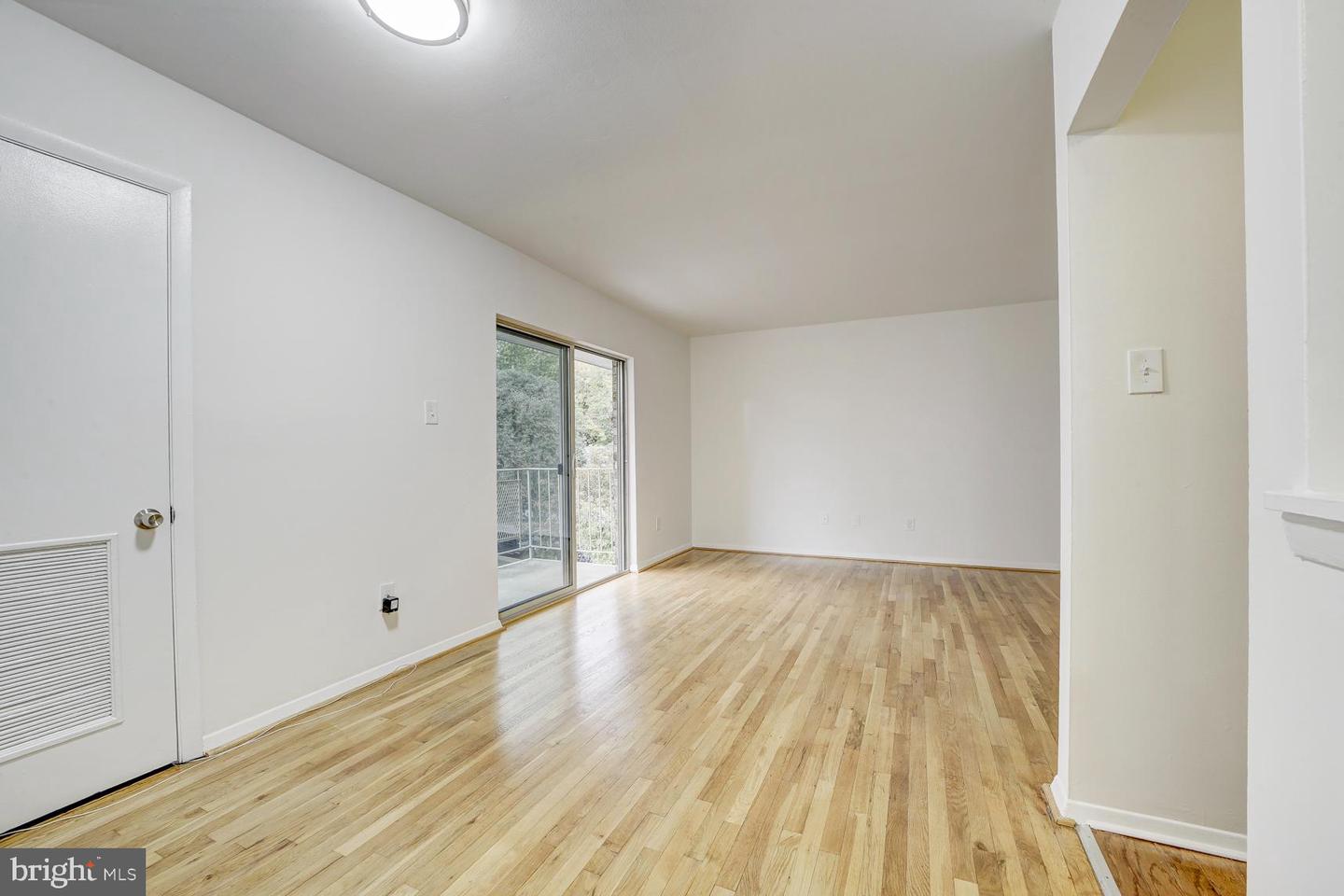 7054 EASTERN AVE NW #304, WASHINGTON, District Of Columbia 20012, 2 Bedrooms Bedrooms, 3 Rooms Rooms,1 BathroomBathrooms,Residential,For sale,7054 EASTERN AVE NW #304,DCDC2229964 MLS # DCDC2229964 7054 EASTERN AVE NW #304, WASHINGTON, District Of Columbia 20012, 2 Bedrooms Bedrooms, 3 Rooms Rooms,1 BathroomBathrooms,Residential,For sale,7054 EASTERN AVE NW #304,DCDC2229964 MLS # DCDC2229964