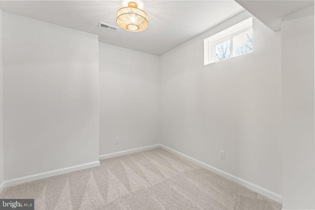 29727 NEW HAMPSHIRE RD, RHOADESVILLE, Virginia 22542, 5 Bedrooms Bedrooms, ,3 BathroomsBathrooms,Residential,For sale,29727 NEW HAMPSHIRE RD,VAOR2012718 MLS # VAOR2012718 29727 NEW HAMPSHIRE RD, RHOADESVILLE, Virginia 22542, 5 Bedrooms Bedrooms, ,3 BathroomsBathrooms,Residential,For sale,29727 NEW HAMPSHIRE RD,VAOR2012718 MLS # VAOR2012718