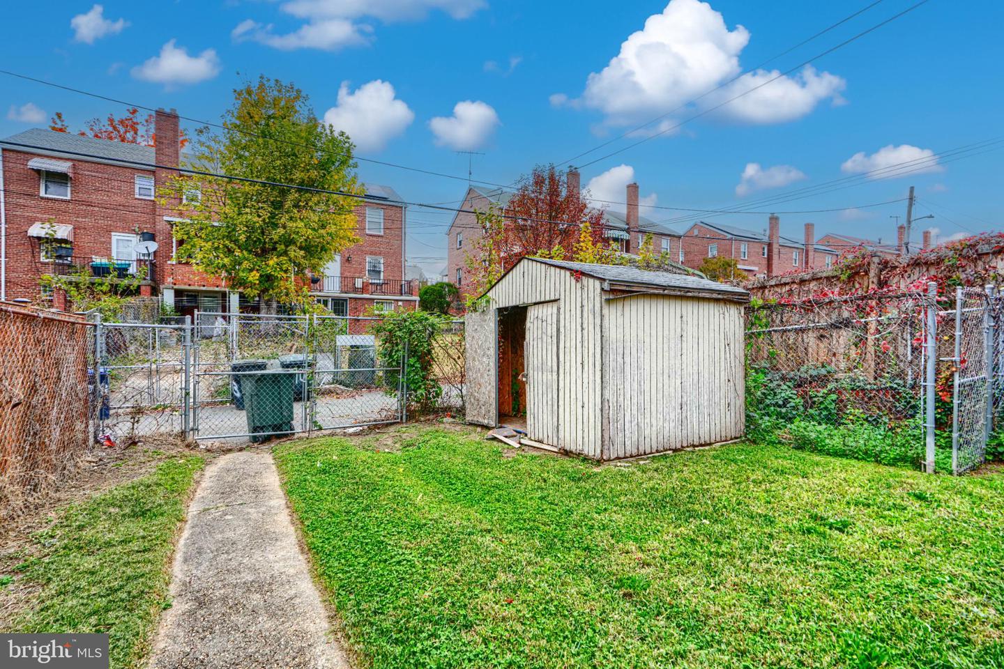 1904 U PL SE, WASHINGTON, District Of Columbia 20020, 3 Bedrooms Bedrooms, ,1 BathroomBathrooms,Residential,For sale,1904 U PL SE,DCDC2230014 MLS # DCDC2230014 1904 U PL SE, WASHINGTON, District Of Columbia 20020, 3 Bedrooms Bedrooms, ,1 BathroomBathrooms,Residential,For sale,1904 U PL SE,DCDC2230014 MLS # DCDC2230014