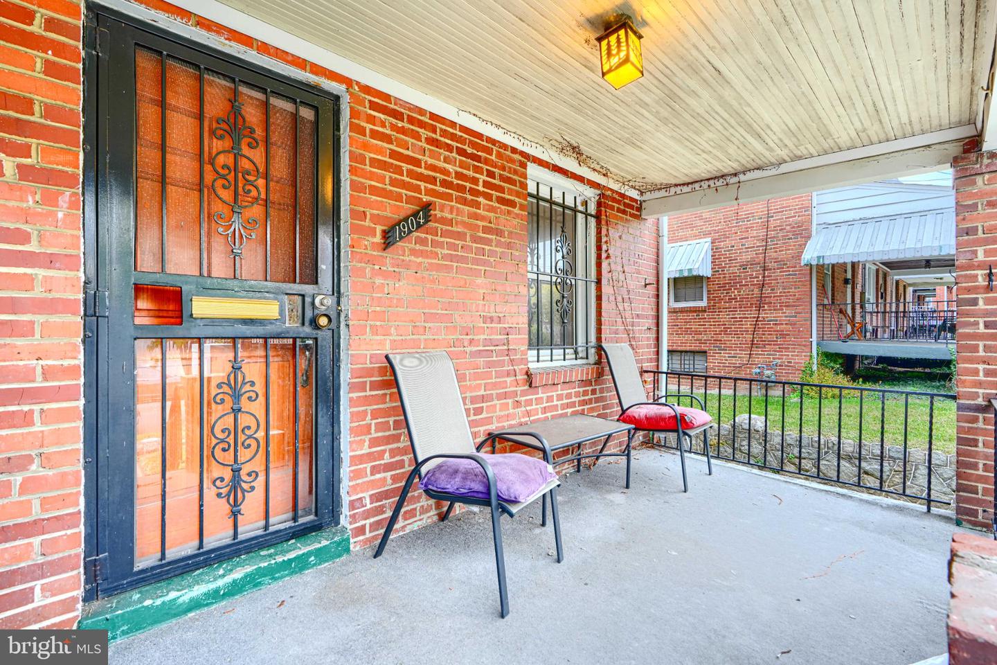 1904 U PL SE, WASHINGTON, District Of Columbia 20020, 3 Bedrooms Bedrooms, ,1 BathroomBathrooms,Residential,For sale,1904 U PL SE,DCDC2230014 MLS # DCDC2230014 1904 U PL SE, WASHINGTON, District Of Columbia 20020, 3 Bedrooms Bedrooms, ,1 BathroomBathrooms,Residential,For sale,1904 U PL SE,DCDC2230014 MLS # DCDC2230014