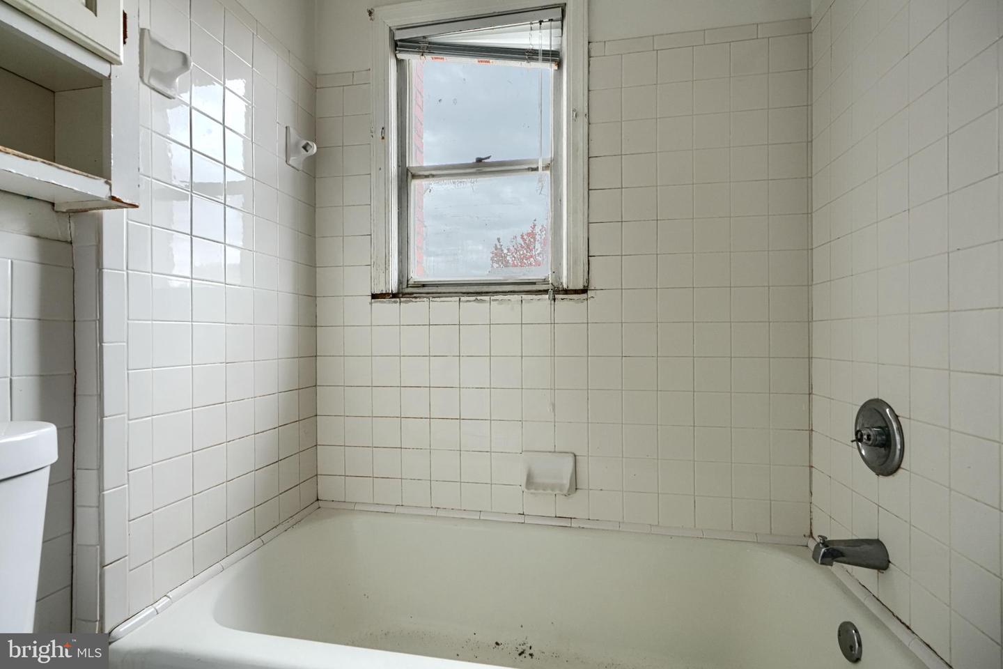 1904 U PL SE, WASHINGTON, District Of Columbia 20020, 3 Bedrooms Bedrooms, ,1 BathroomBathrooms,Residential,For sale,1904 U PL SE,DCDC2230014 MLS # DCDC2230014 1904 U PL SE, WASHINGTON, District Of Columbia 20020, 3 Bedrooms Bedrooms, ,1 BathroomBathrooms,Residential,For sale,1904 U PL SE,DCDC2230014 MLS # DCDC2230014