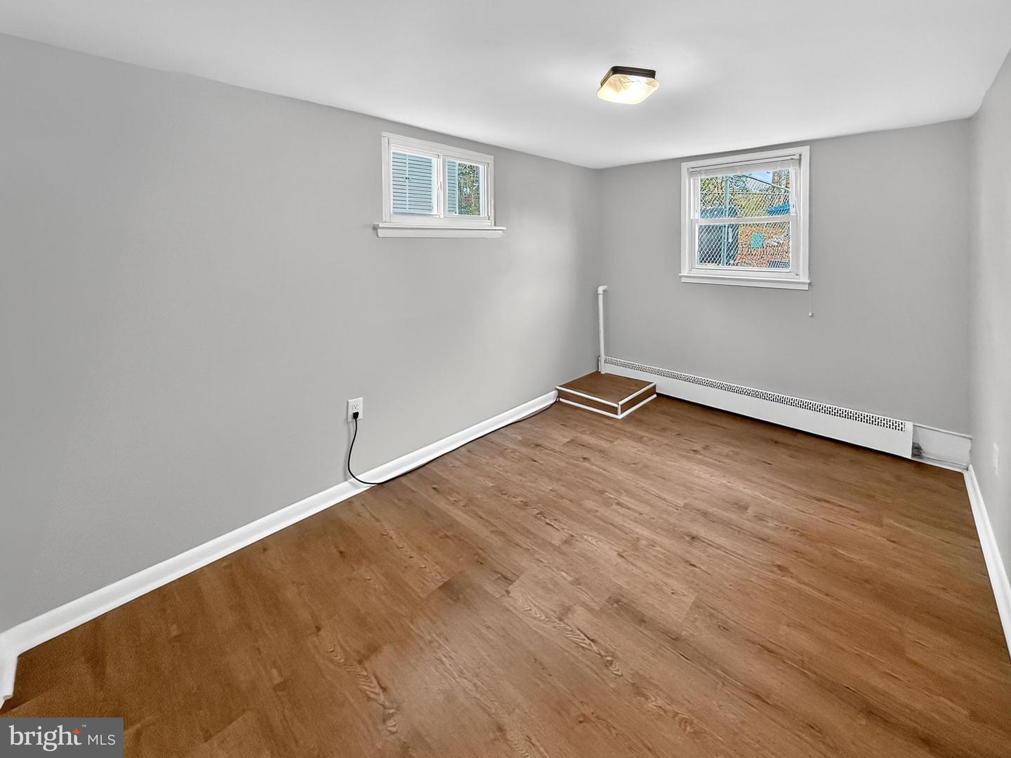 13430 GREENACRE DR, WOODBRIDGE, Virginia 22191, 4 Bedrooms Bedrooms, ,2 BathroomsBathrooms,Residential,For sale,13430 GREENACRE DR,VAPW2107134 MLS # VAPW2107134