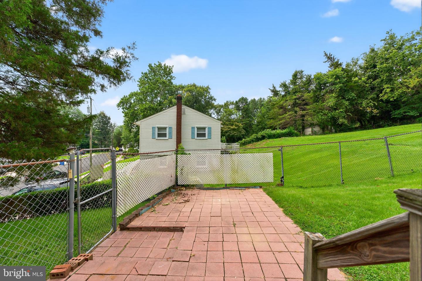 13430 GREENACRE DR, WOODBRIDGE, Virginia 22191, 4 Bedrooms Bedrooms, ,2 BathroomsBathrooms,Residential,For sale,13430 GREENACRE DR,VAPW2107134 MLS # VAPW2107134