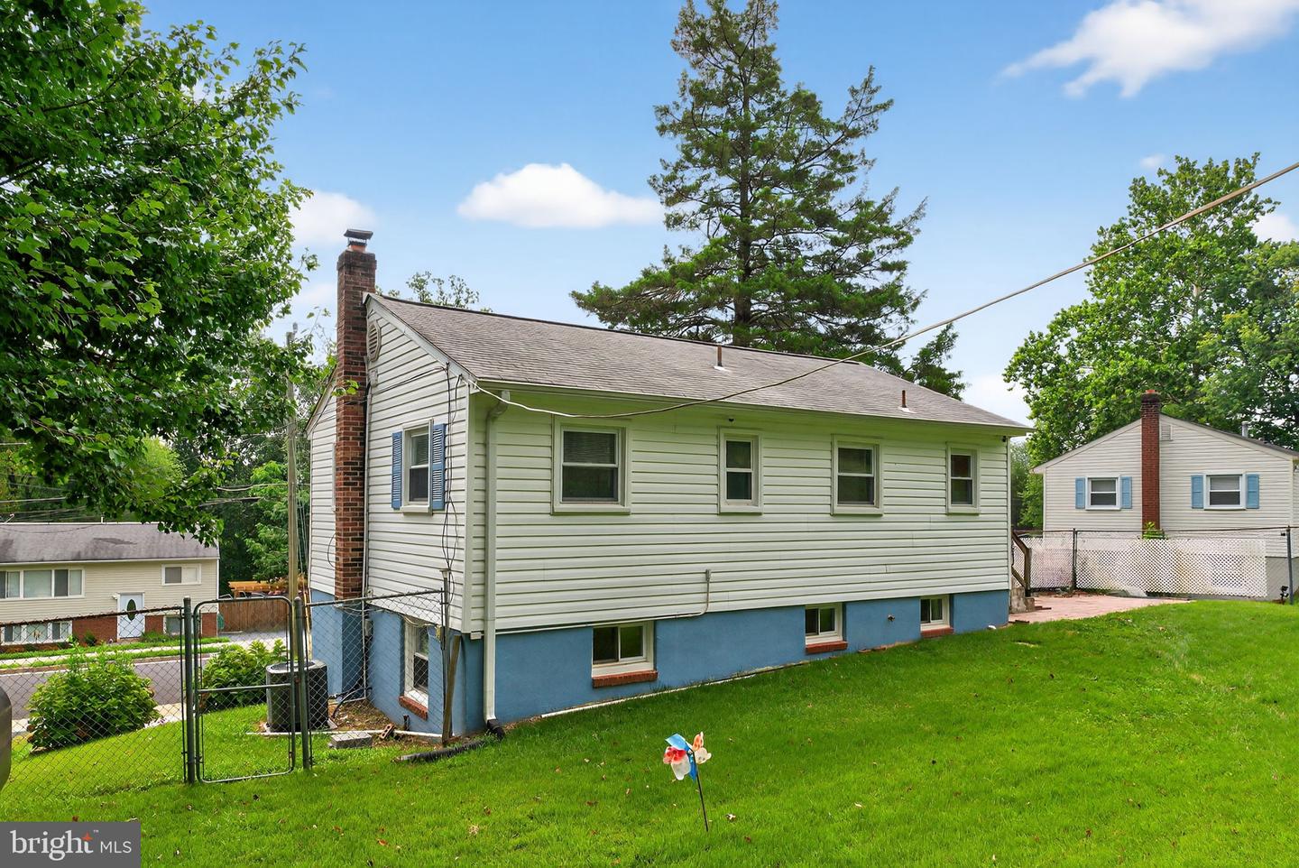 13430 GREENACRE DR, WOODBRIDGE, Virginia 22191, 4 Bedrooms Bedrooms, ,2 BathroomsBathrooms,Residential,For sale,13430 GREENACRE DR,VAPW2107134 MLS # VAPW2107134