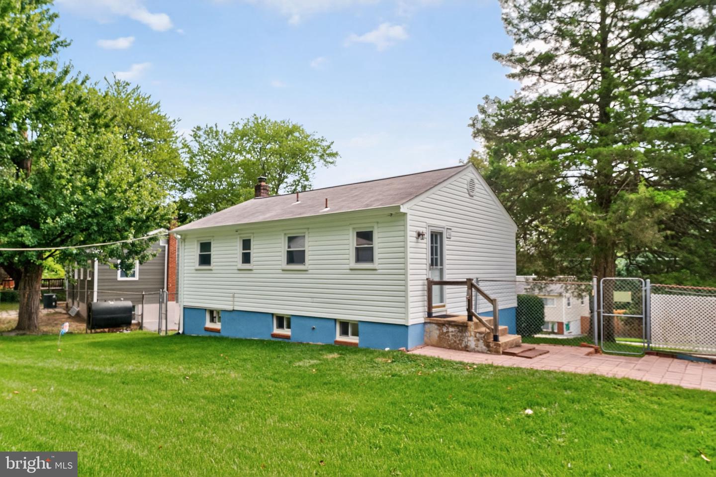 13430 GREENACRE DR, WOODBRIDGE, Virginia 22191, 4 Bedrooms Bedrooms, ,2 BathroomsBathrooms,Residential,For sale,13430 GREENACRE DR,VAPW2107134 MLS # VAPW2107134