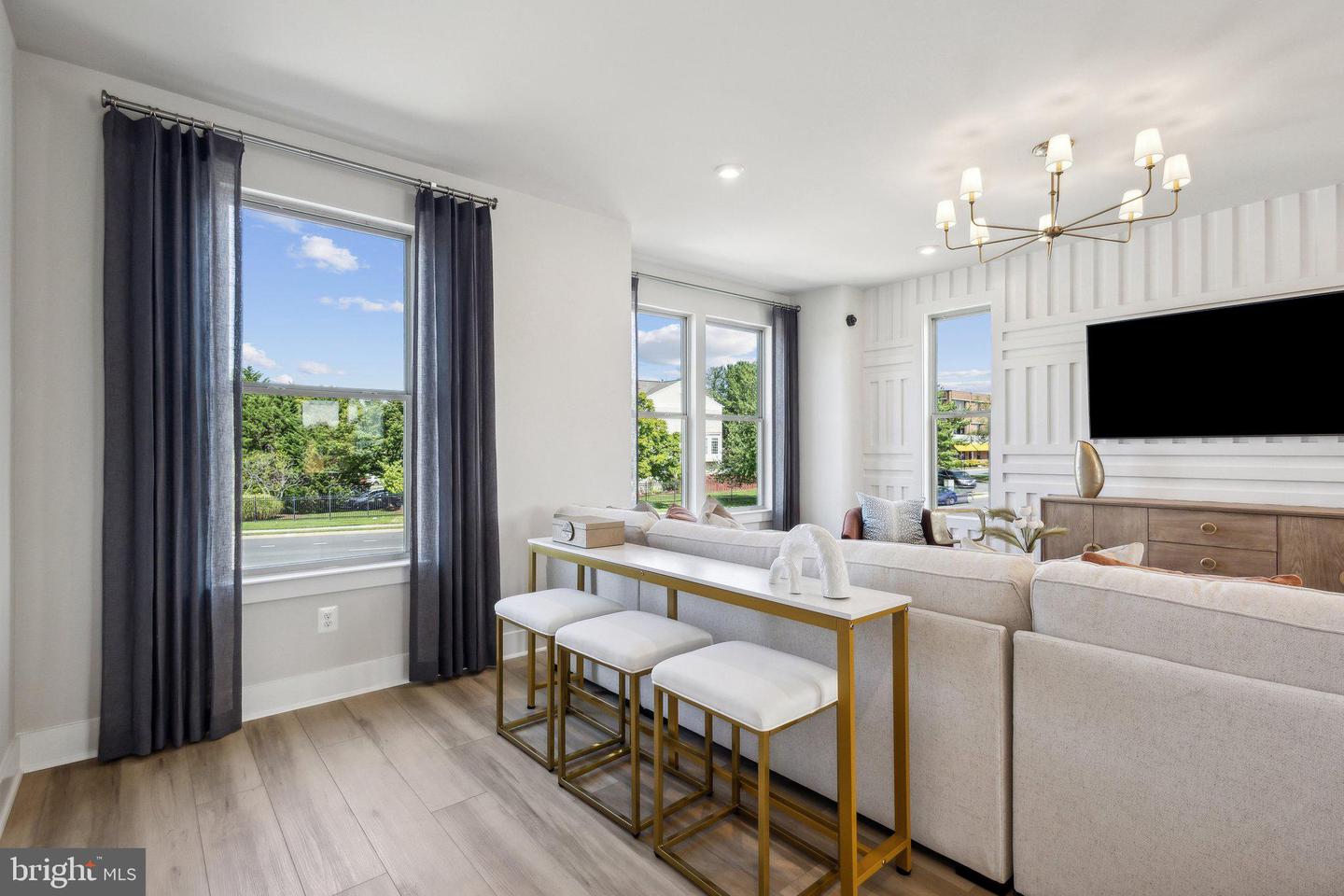 13166 ARCHES RD, HERNDON, Virginia 20170, 4 Bedrooms Bedrooms, ,3 BathroomsBathrooms,Residential,For sale,13166 ARCHES RD,VAFX2277308 MLS # VAFX2277308