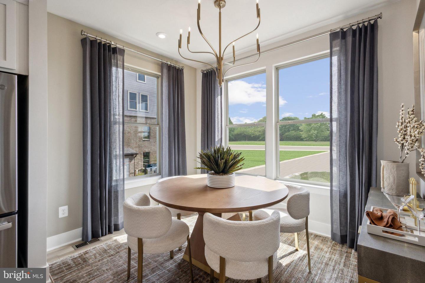 13166 ARCHES RD, HERNDON, Virginia 20170, 4 Bedrooms Bedrooms, ,3 BathroomsBathrooms,Residential,For sale,13166 ARCHES RD,VAFX2277308 MLS # VAFX2277308