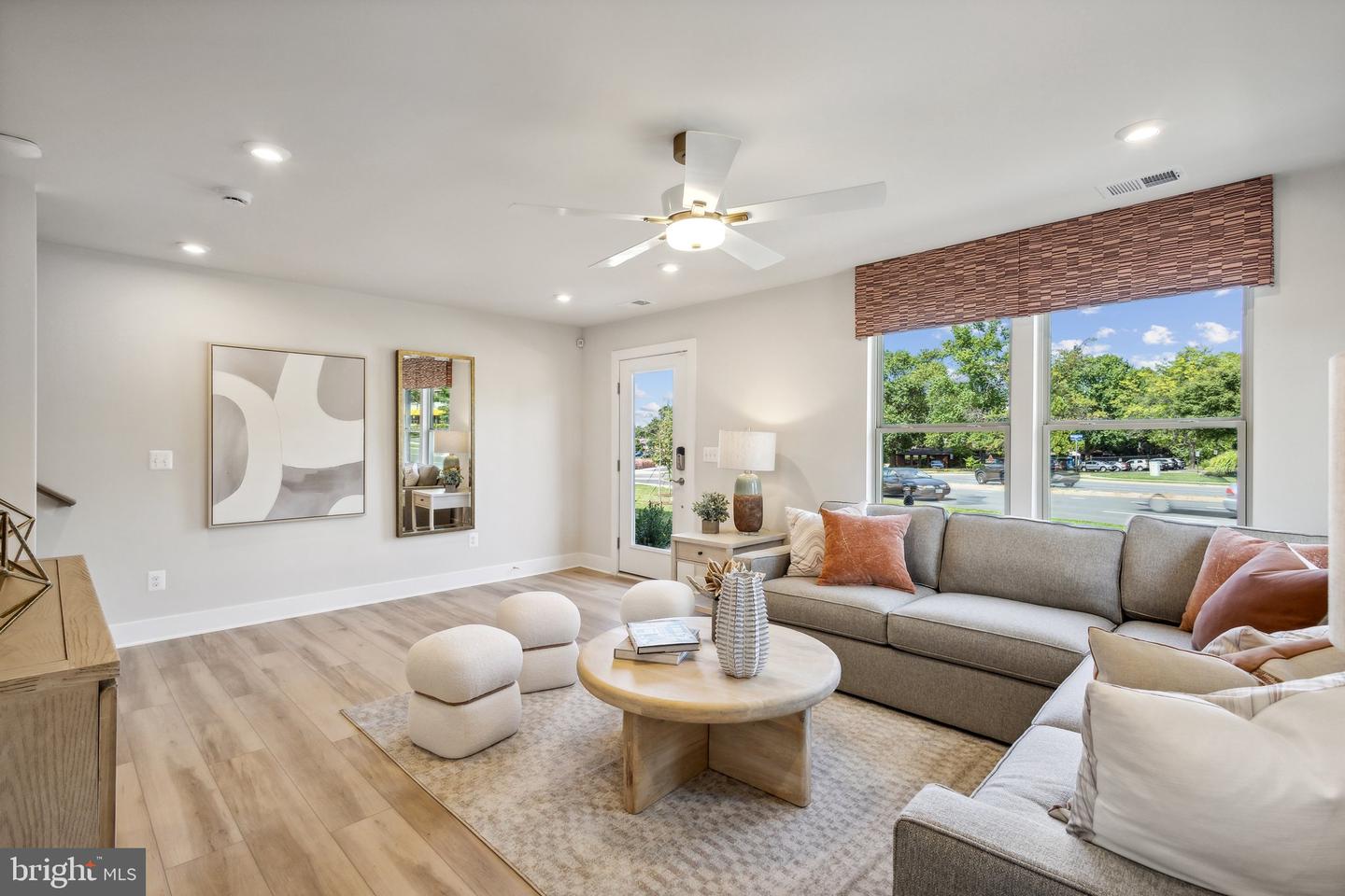 13162 ARCHES RD, HERNDON, Virginia 20170, 3 Bedrooms Bedrooms, ,2 BathroomsBathrooms,Residential,For sale,13162 ARCHES RD,VAFX2277310 MLS # VAFX2277310