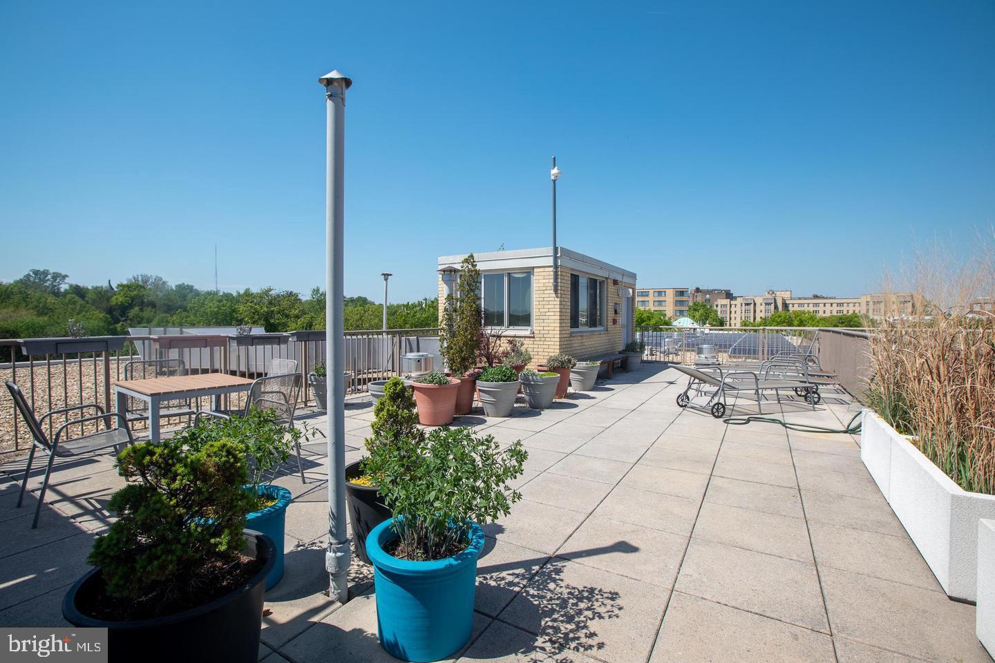 4600 CONNECTICUT AVE NW #211, WASHINGTON, District Of Columbia 20008, 1 Bedroom Bedrooms, ,1 BathroomBathrooms,Residential,For sale,4600 CONNECTICUT AVE NW #211,DCDC2230066 MLS # DCDC2230066 4600 CONNECTICUT AVE NW #211, WASHINGTON, District Of Columbia 20008, 1 Bedroom Bedrooms, ,1 BathroomBathrooms,Residential,For sale,4600 CONNECTICUT AVE NW #211,DCDC2230066 MLS # DCDC2230066