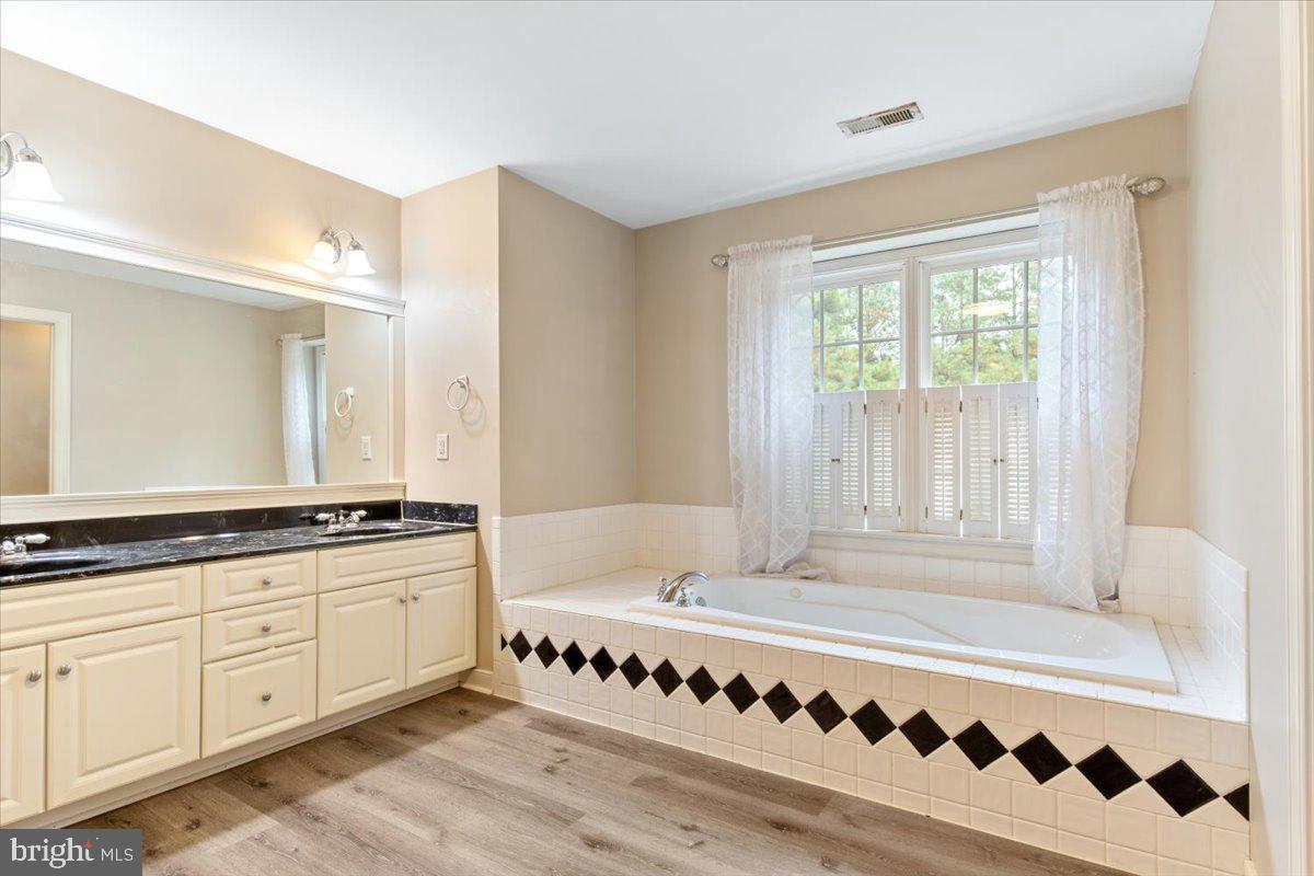 17595 CIRCUIT RIDER DR, BEAVERDAM, Virginia 23015, 4 Bedrooms Bedrooms, ,2 BathroomsBathrooms,Residential,For sale,17595 CIRCUIT RIDER DR,VAHA2001098 MLS # VAHA2001098