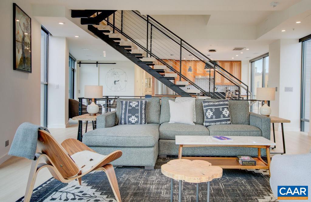 550 WATER ST #201, CHARLOTTESVILLE, Virginia 22902, 3 Bedrooms Bedrooms, ,3 BathroomsBathrooms,Residential,For sale,550 WATER ST #201,670654 MLS # 670654